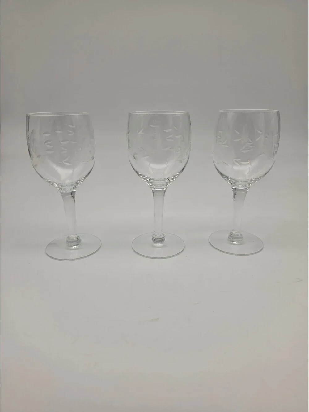 Set of 6 Princess House Clear Etched Red Wine Glasses with Leaf Pattern